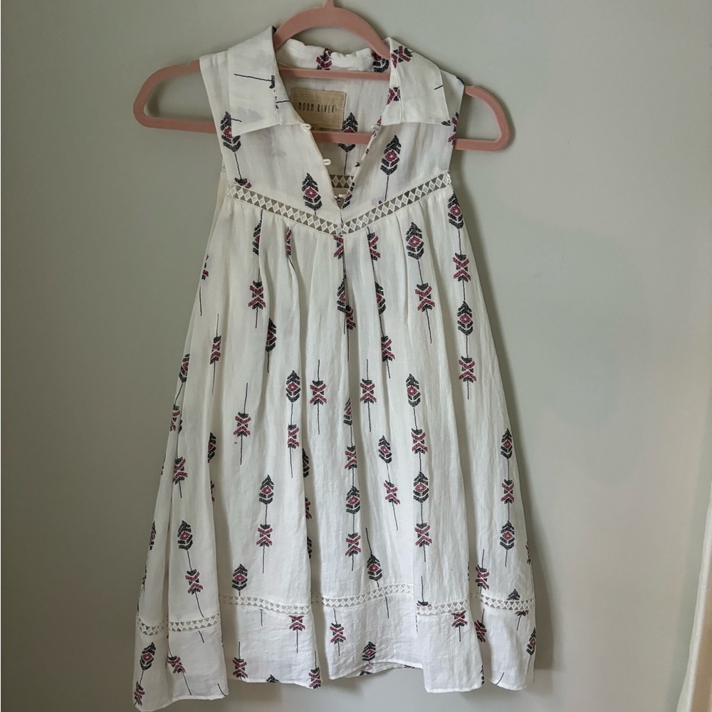 Moon River White Sleeveless Sundress with Notched Collar